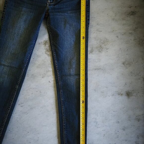 Hollister Ultra Skinny Jeans – Size 3R (26/29) Dark Wash, Dark Stitch - Picture 9 of 11